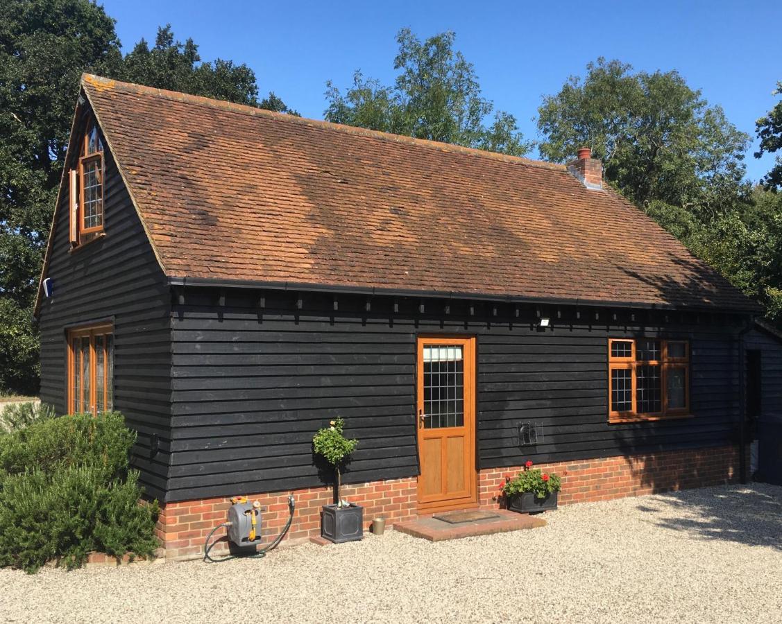 The Little House Hotel West Hanningfield Екстериор снимка