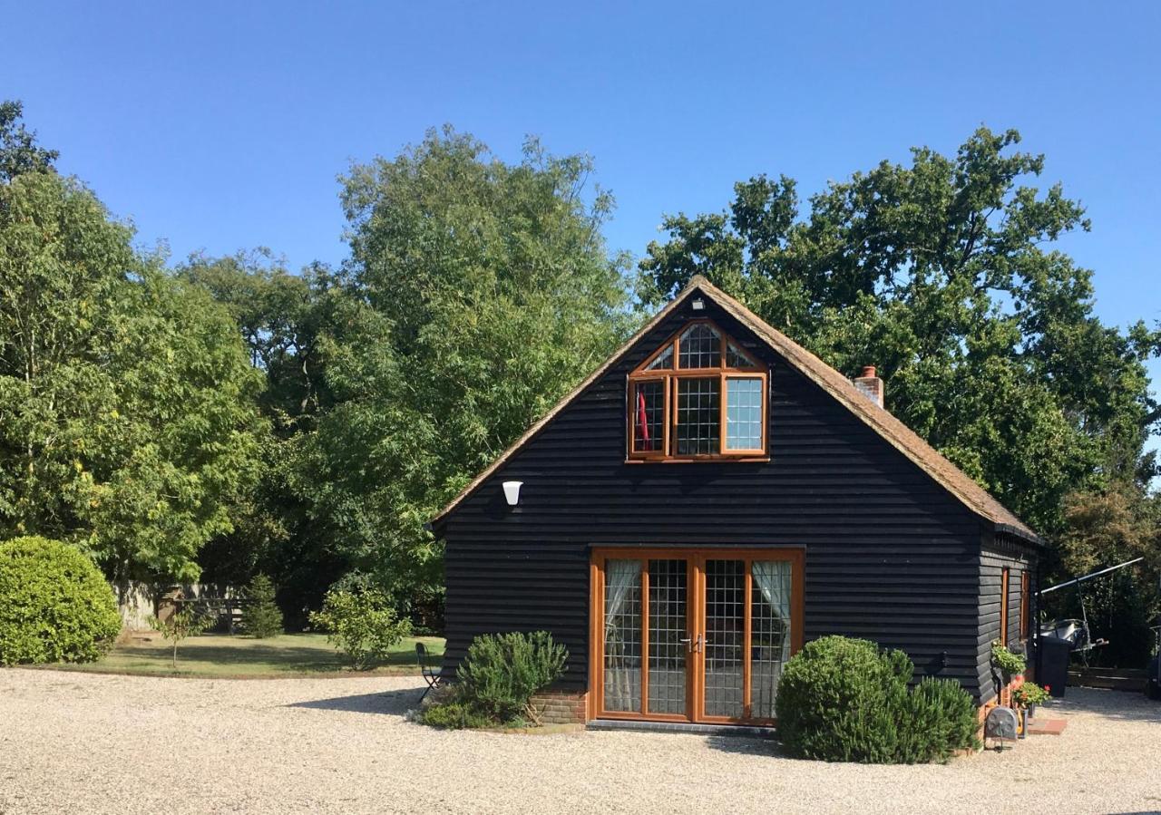 The Little House Hotel West Hanningfield Екстериор снимка