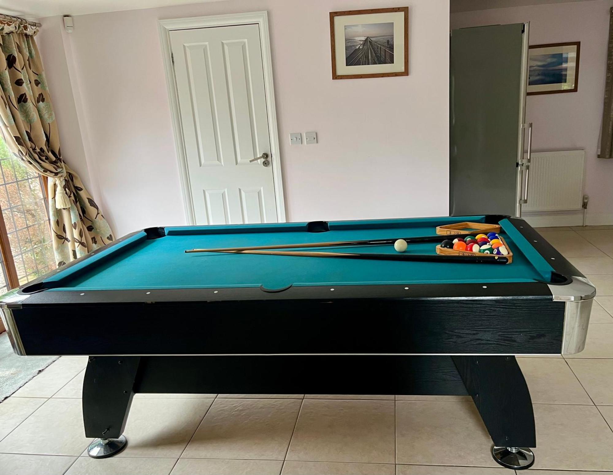 The Little House Hotel West Hanningfield Екстериор снимка